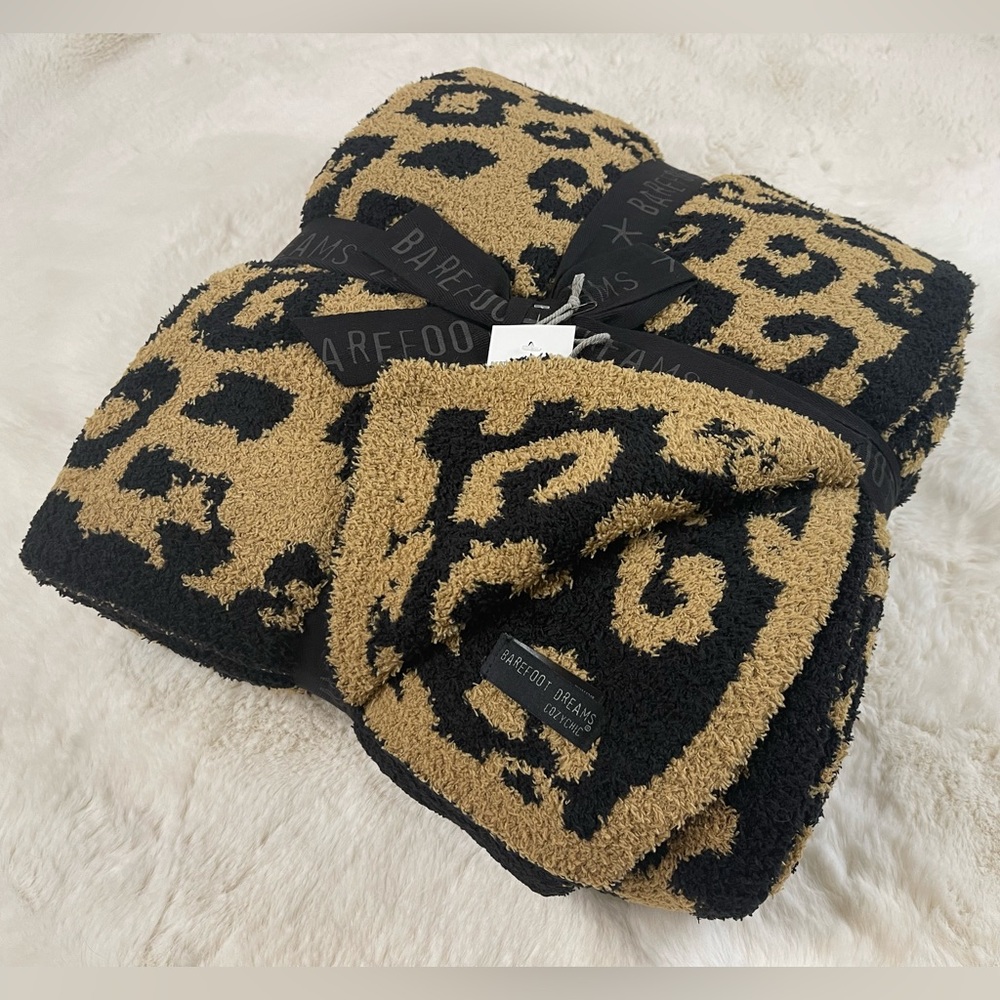 Barefoot Dreams In The Wild Blanket - Camel / Black - Picture 4 of 7